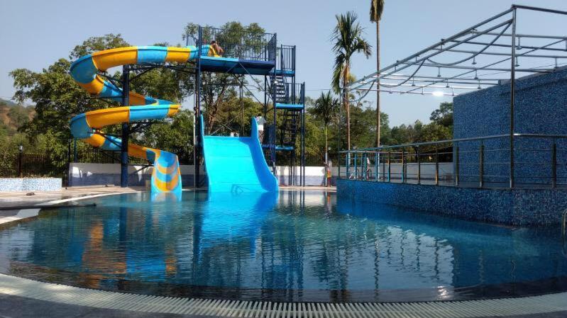 Cold Spot Village Resort มหาบาเลชวาร์ ภายนอก รูปภาพ